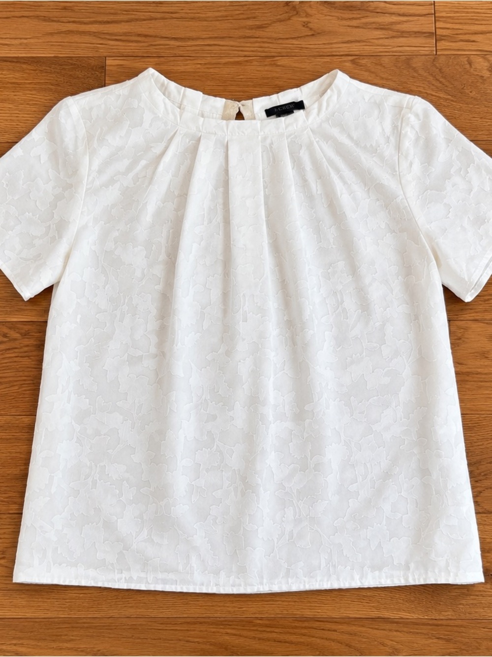 NWT Ann Taylor Factory Pleated Ivory Blouse XS